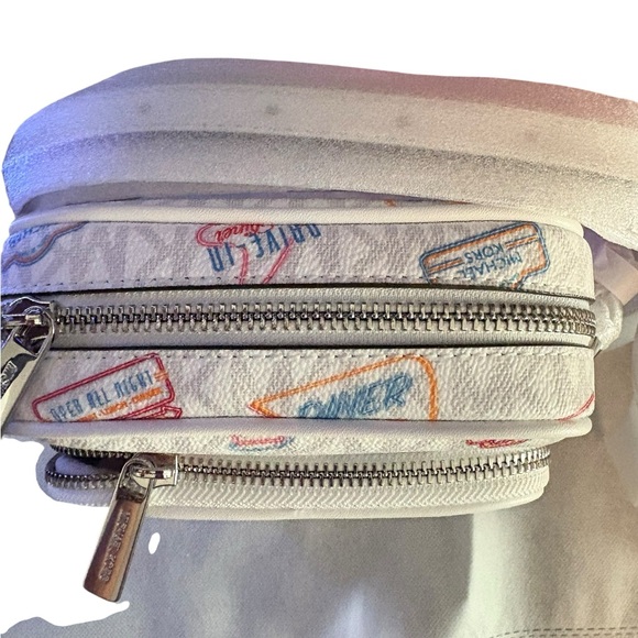 Michael Kors jet set White med Crossbody Bag NWT retail $398 SPECIAL EDITION - Picture 8 of 12